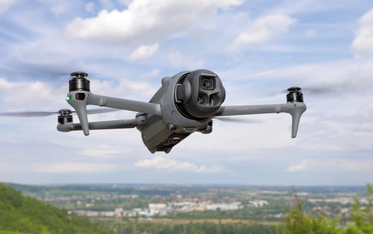 DJI Mavic 4 Pro view 2
